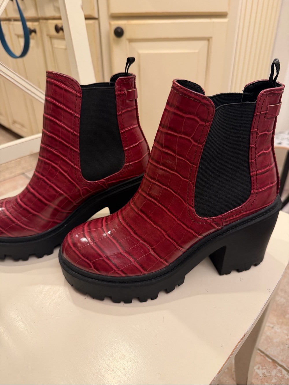 Women's Urban Outfitters Croc-Embossed Chelsea Bootie in Burgundy